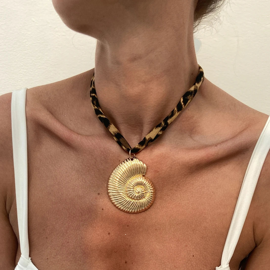 Ingemark 7 Styles Ethnic Multilayer Velvet Chain Necklace Women 2025 New Fashion Metal Conch Starfish Heart Pendant Neck Jewelry