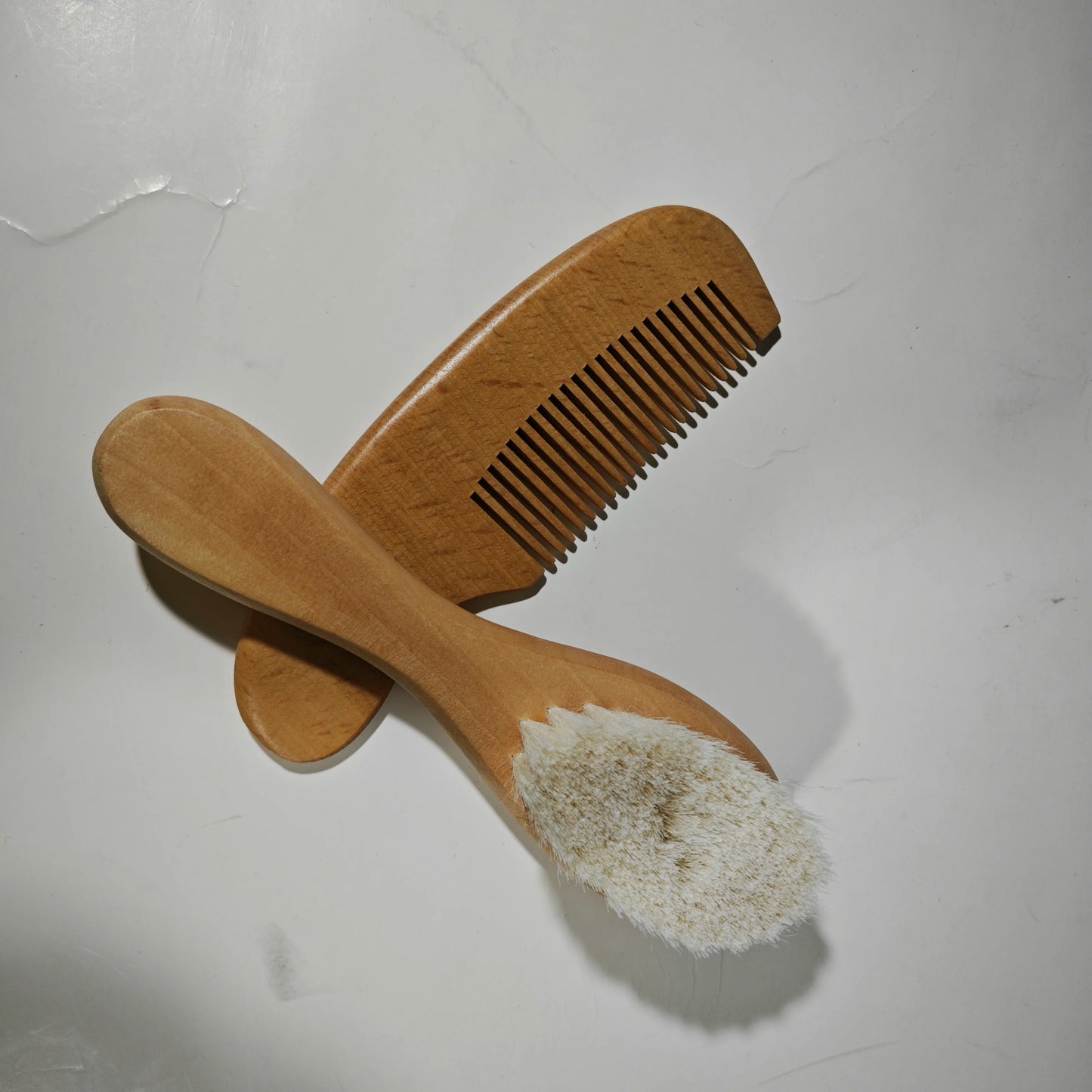 2pcs Wooden Baby Hair Brush Comb Soft Baby Bath Brush Clean Hair Body Gentlely Baby Protect Shower Baby Wash Care Tool