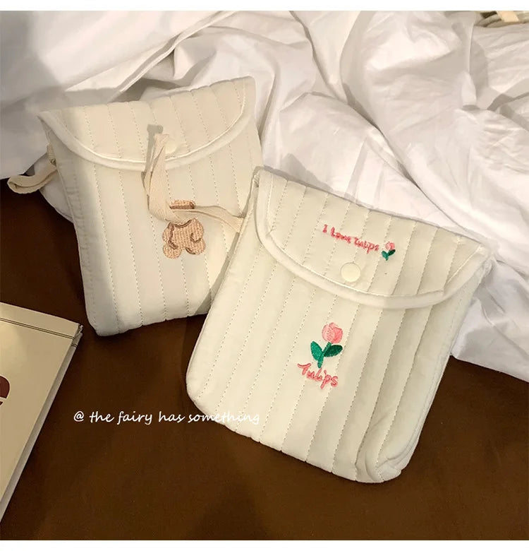 Cute Sanitary Napkins Menstruation Towel Storage Bag Portable Mini Student Tampon Monthly Bag Storage Bag