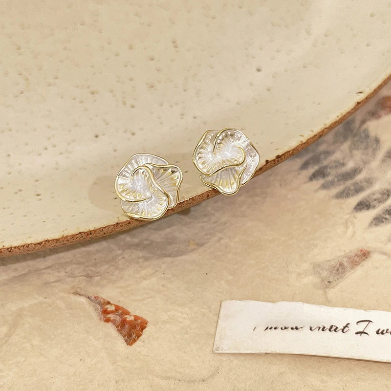 Delicate Camellia Stud Earring For Women Unique Flower Design Ear Stud Temperament White Earrings Daily Jewelry Gift