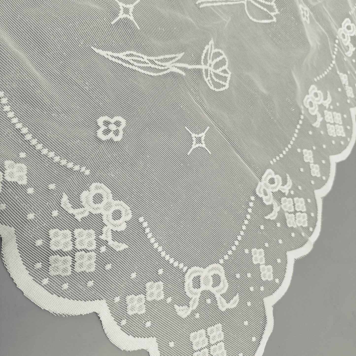 One Antique Embroidered Lace Tablecloth - Solid Color Elegant Flower Cut Process Polyester Square Tablecloth, 100% Polyester
