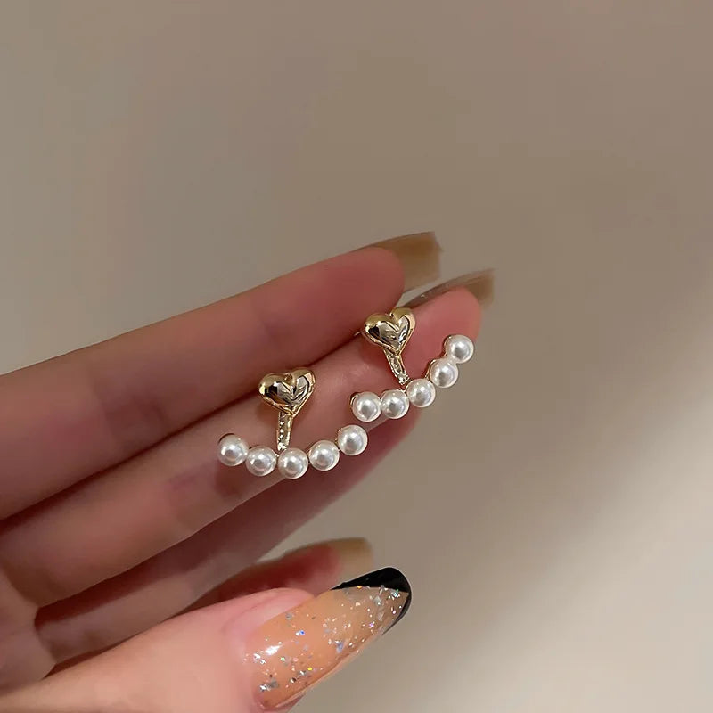 Light Luxury Imitation Pearl Stud Earrings Sweet Heart-shaped Ear Stud For Women Fashion Party Wedding Brid Jewelry Gift K