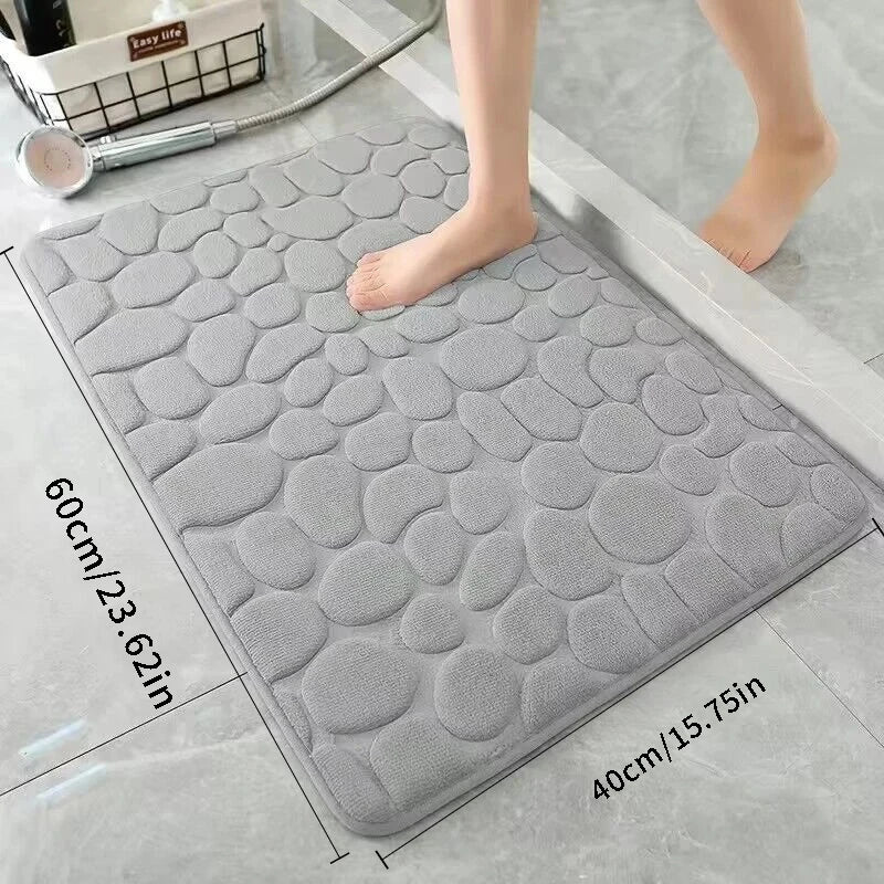 The bathroom door is embossed with pebbles, memory foam bath towel, water absorption, anti-skid indoor floor mat, foot pad