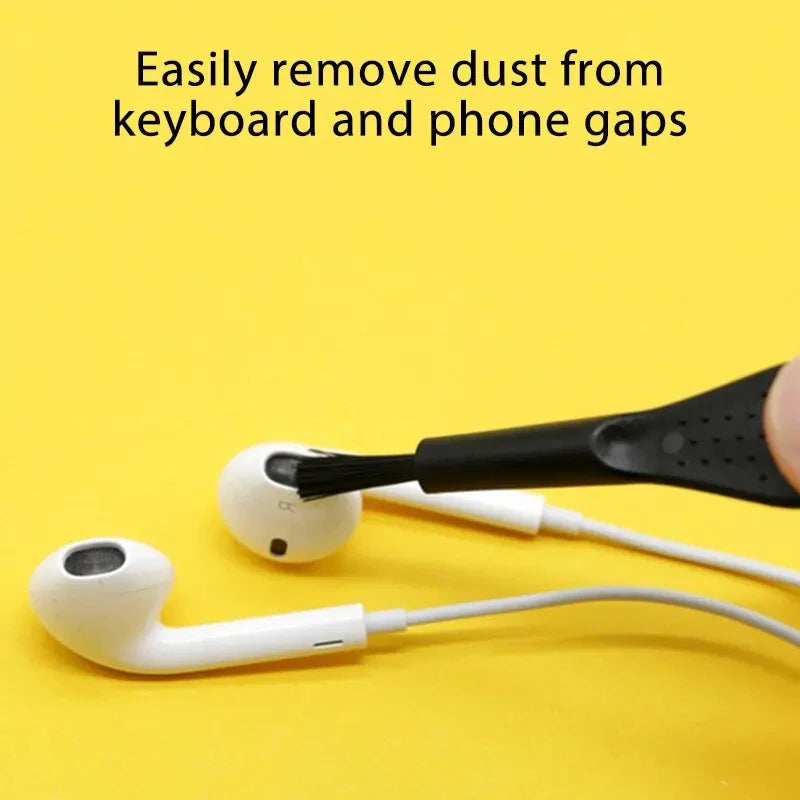 Cell Phone Charging Port Dust Plug with Cleaning Brush for IPhone 15 14 13 16Pro Max Plus Samsung Xiaomi IOS Type C Cleaner Set