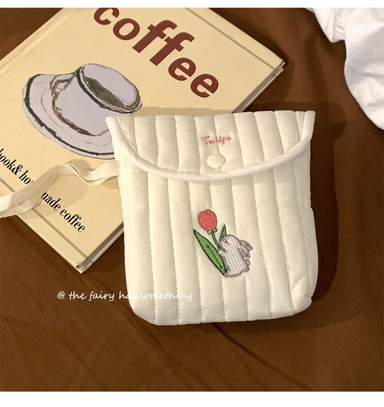 Cute Sanitary Napkins Menstruation Towel Storage Bag Portable Mini Student Tampon Monthly Bag Storage Bag