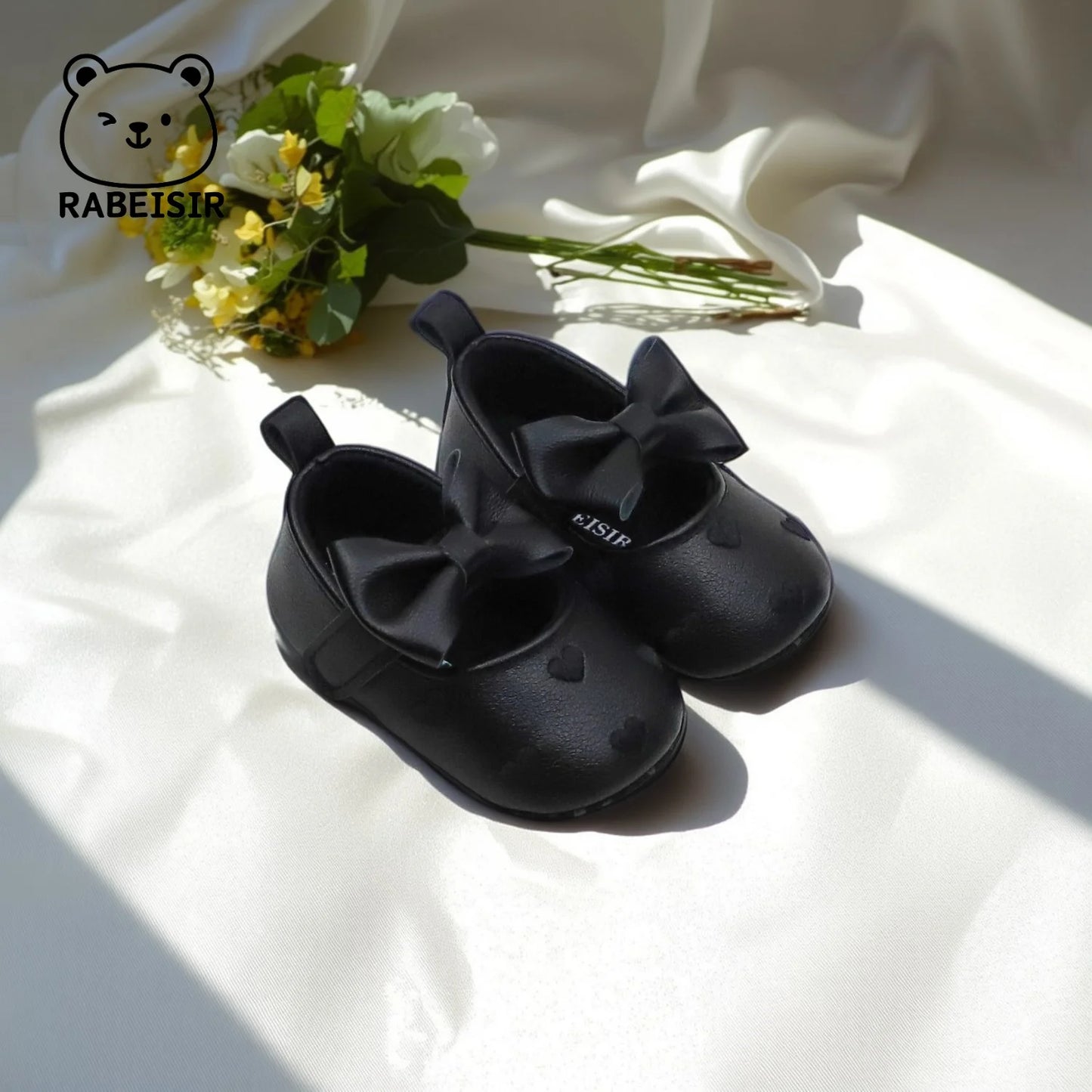Baby girl toddler shoes baby embroidery love style baby's first pair of step shoes breathable non-slip fashion