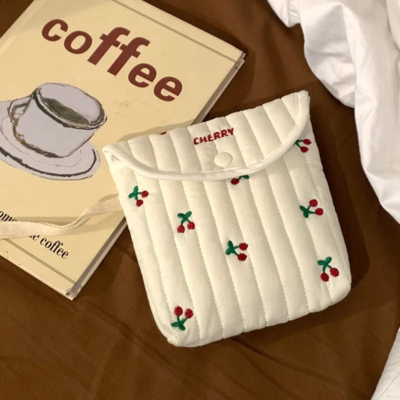 Cute Sanitary Napkins Menstruation Towel Storage Bag Portable Mini Student Tampon Monthly Bag Storage Bag