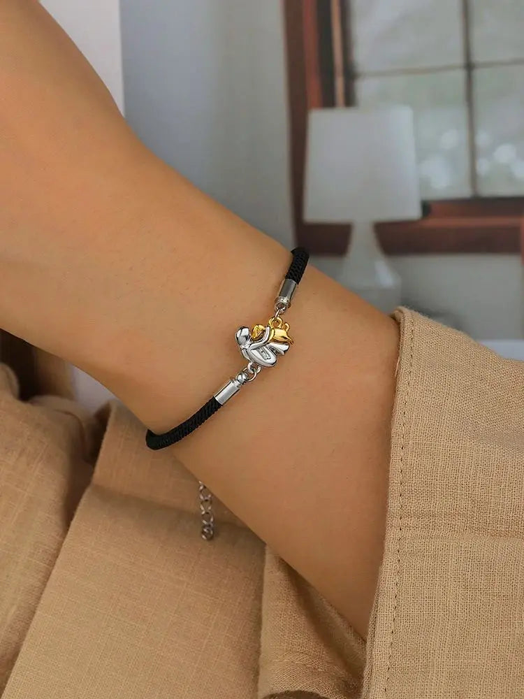 Fashion Women and Dog Necklace Cute Little Girl Puppy Pendants Necklaces Animal Pet Jewelry